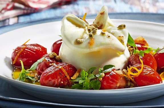 Burrata mit Ofen-Tomaten